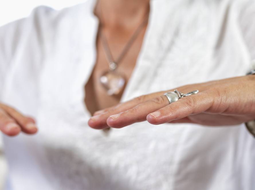 Reiki Usui - soin énergétique à Saint-Guillaume et Soin à Distance